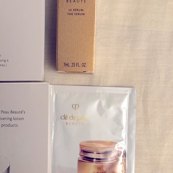 Cle de peau beauty samples lot - Picture 4 of 5